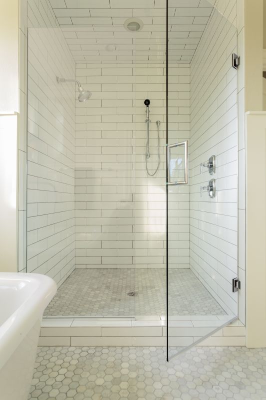 High-End Shower Finish
